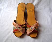 vintage 1940's platform shoes